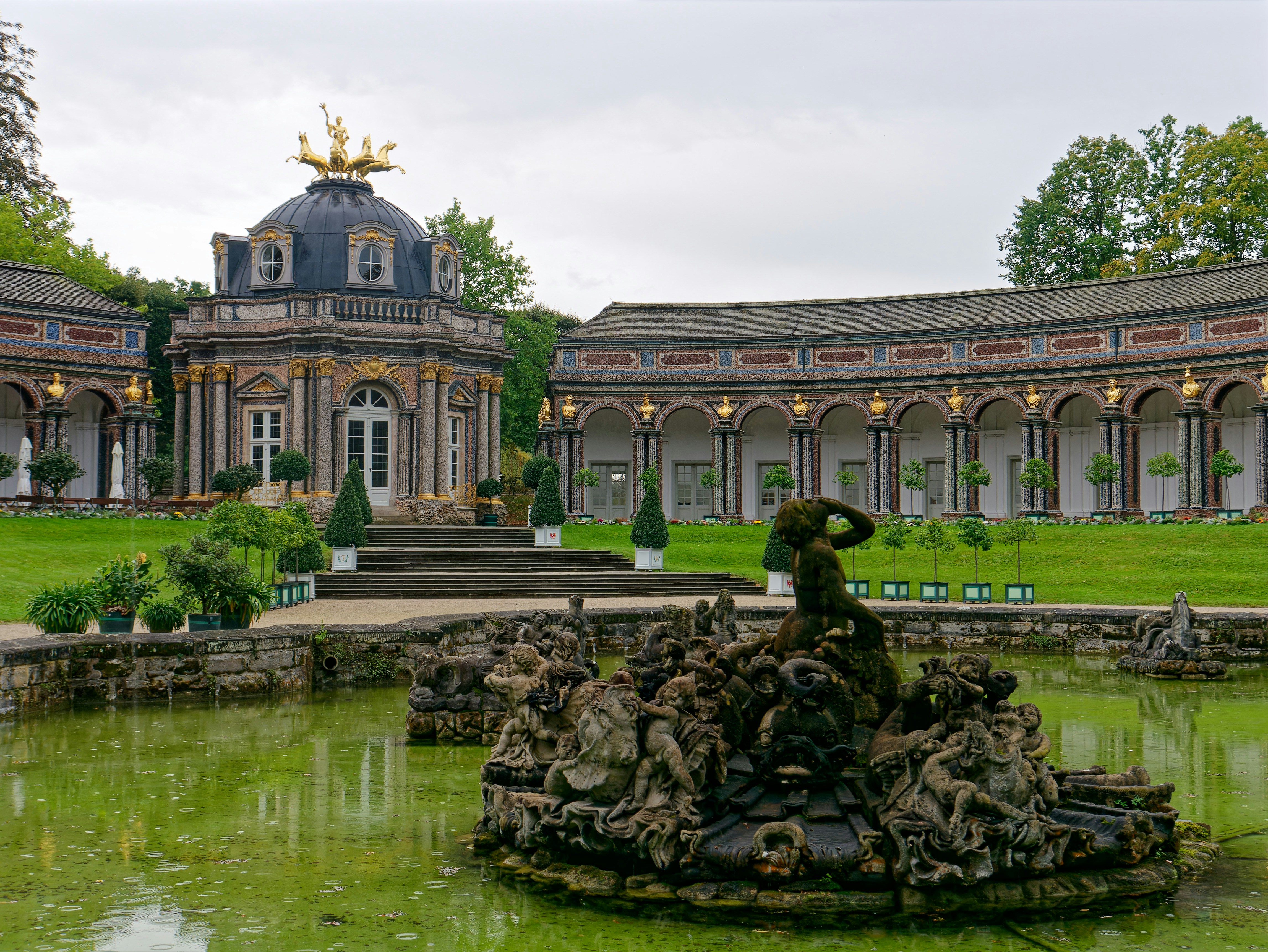 مصالح و جزئیات لوکس